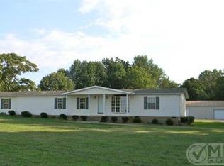 2991 Old Highway 52, Lafayette, TN 37083