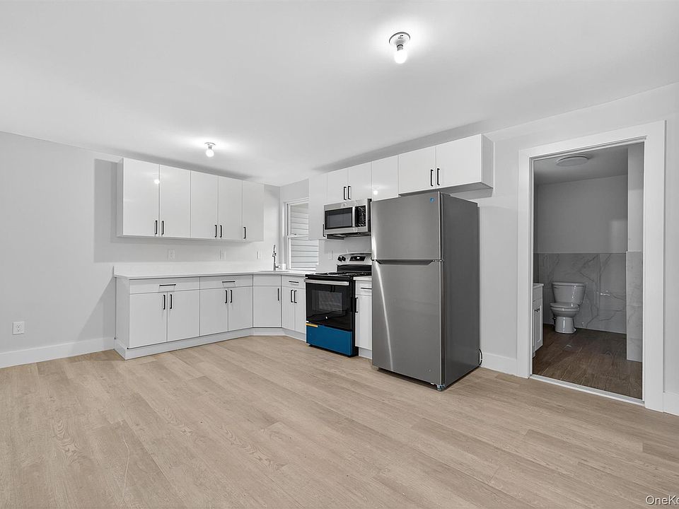 1st image of 12 N Church St #202