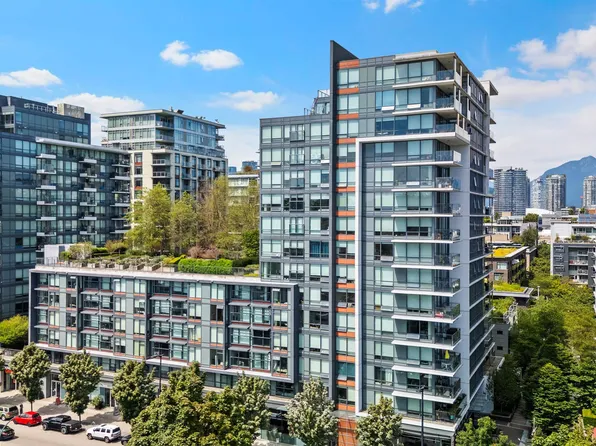 159 W 2nd Ave #523, Vancouver, BC V5Y 0L8