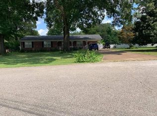 78 Robin Hood Ln, Jackson, TN 38305