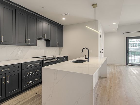 2nd image of 200 W Gregory Blvd #201