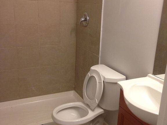 3rd image of 7422 S Colfax Ave APT 1