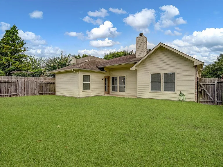3030 Peerless Pass Ct — Photo 38