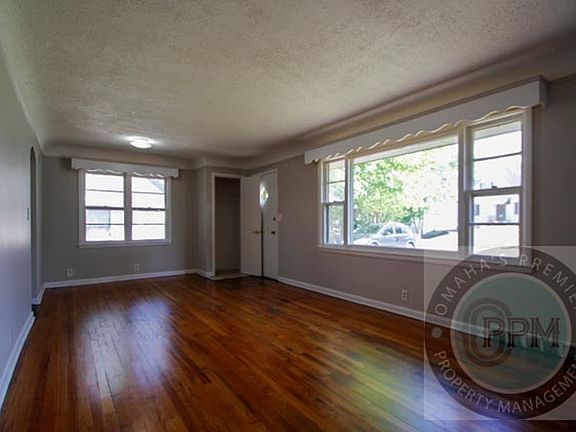 2nd image of 4018 Bauman Ave