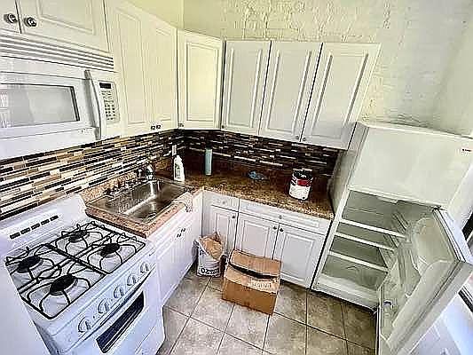 5th image of 423 1st St APT 2