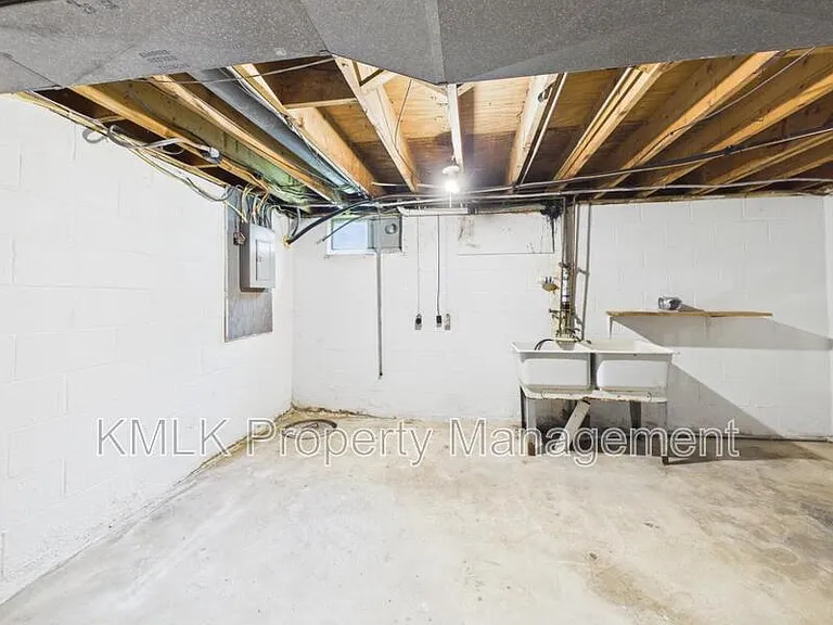 4280 Lorwood Dr — Photo 31