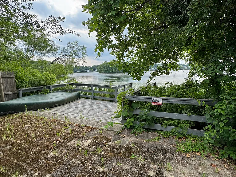 111 Westminster Rd — Photo 18