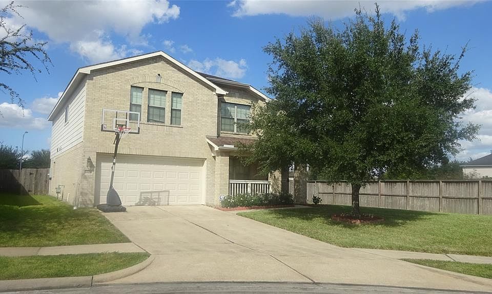 1st image of 9402 Coatsworth Dr