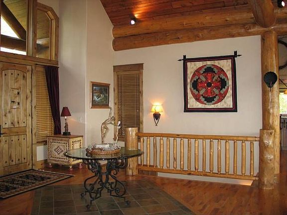 Entry & Stairwell