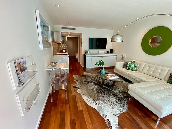 2nd image of 1601 West Ave APT 109