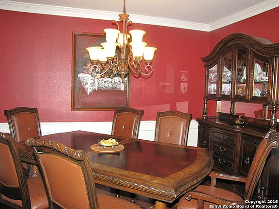 2nd image of 3929 Arroyo Del Sol