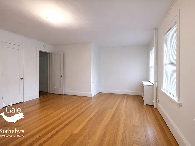 217 Burns St #1 — Photo 13