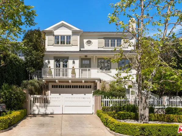 146 N Carmelina Ave, Los Angeles, CA 90049