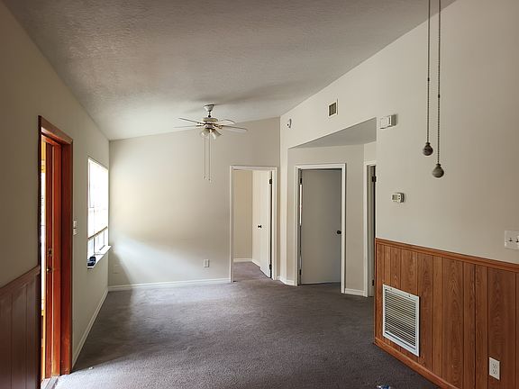 2nd image of 1345 Lake Dr