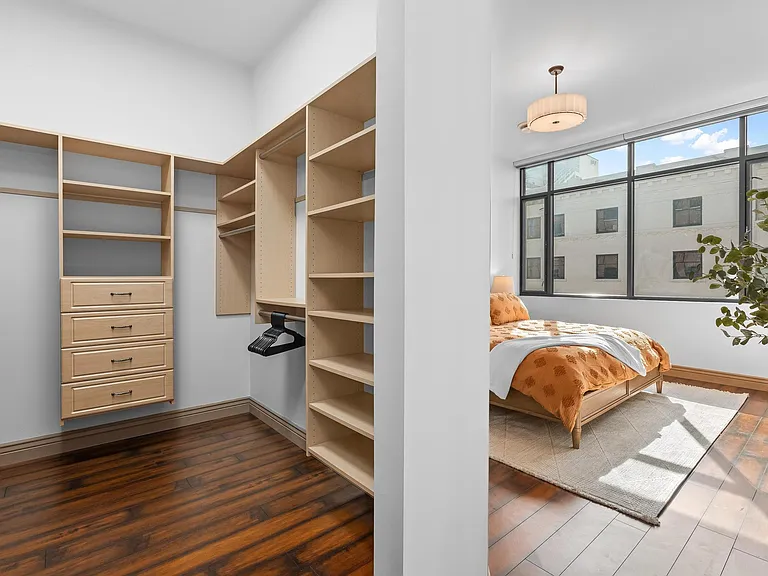 1112 W Main St #406 — Photo 24