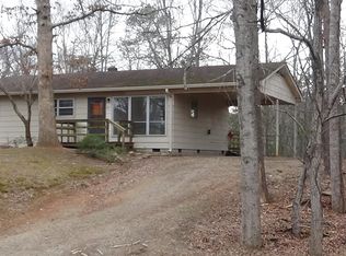447 Rowland Rd, Swannanoa, NC 28778