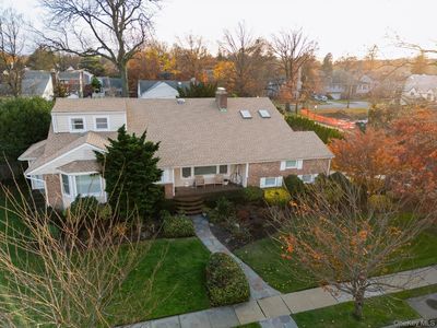 58 Allen Road, Rockville Centre, NY, 11570
