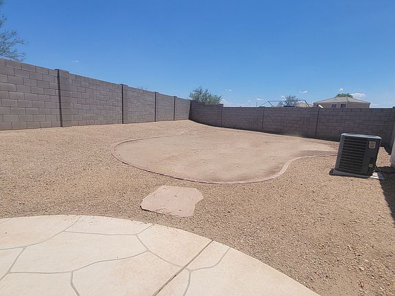 3rd image of 15231 N B Ct