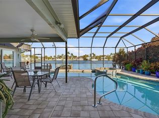 2316 S SHORE DRIVE SE, ST PETERSBURG, FL 33705