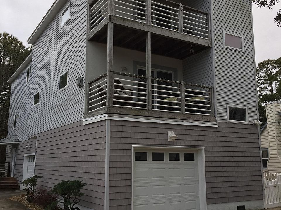 3 level home with fenced side yard