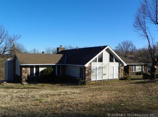 320 S Creek Ave, Drumright, OK 74030