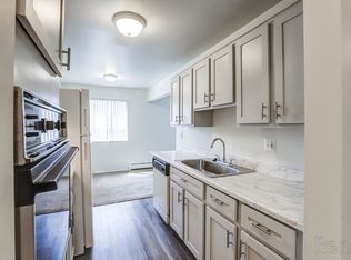 Campbell Row Apartments, Royal Oak, MI 48073