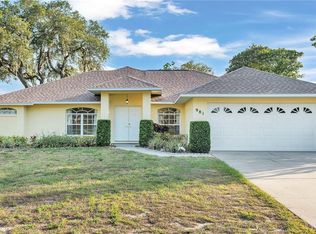 981 Country Lake Cir, Lake Wales, FL 33898