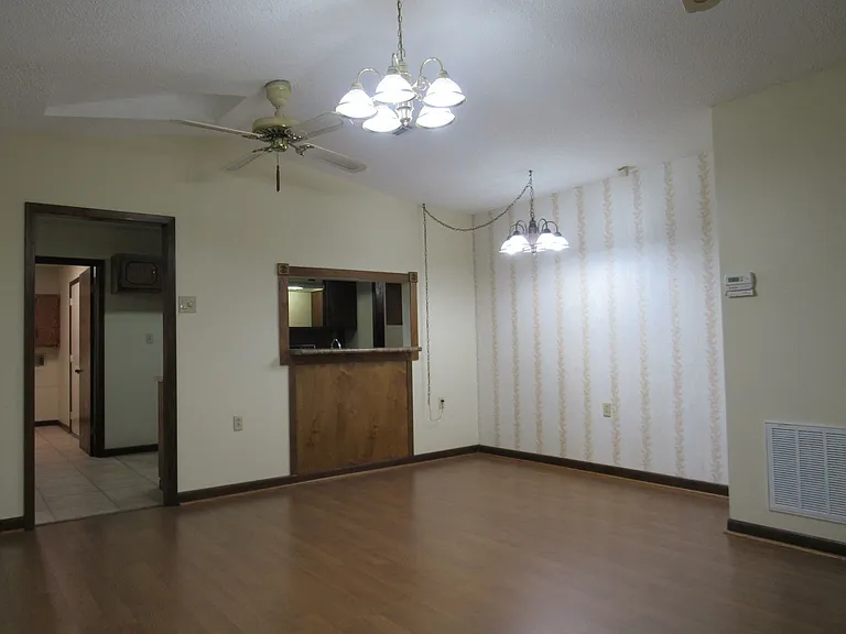 13501 Lower Steel Bend Rd — Photo 28