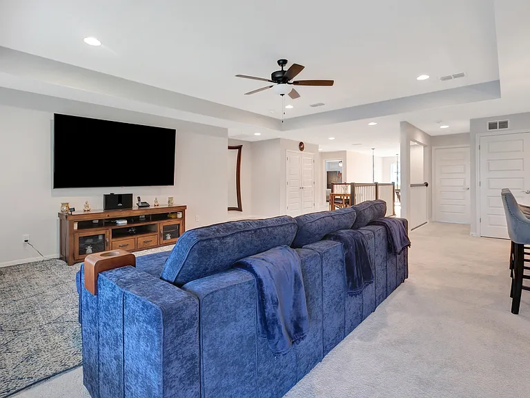 19335 Eagle Creek Ln — Photo 41
