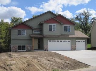 26661 Oak St, Elko New Market, MN 55020
