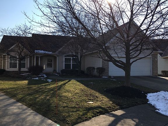 3rd image of 16885 Buckingham Ct