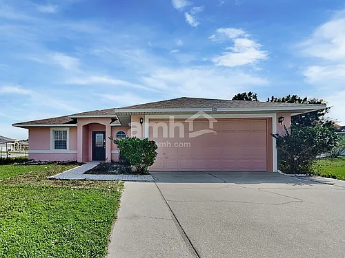 300 Miami Pl Photo 1