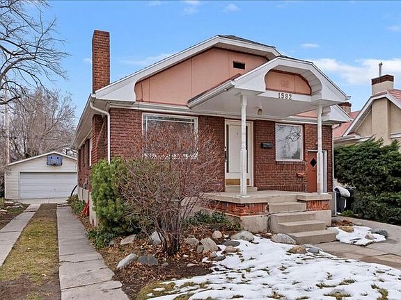 3rd image of 1590 S Laird Ave #1592