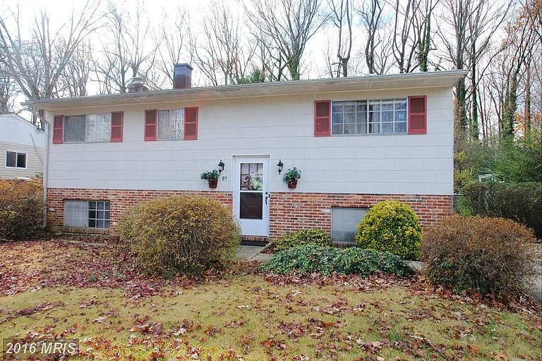 1st image of 89 Summerfield Dr