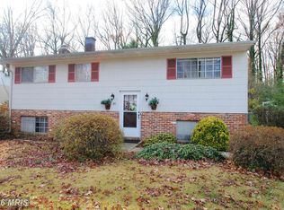 89 Summerfield Dr, Annapolis, MD 21403