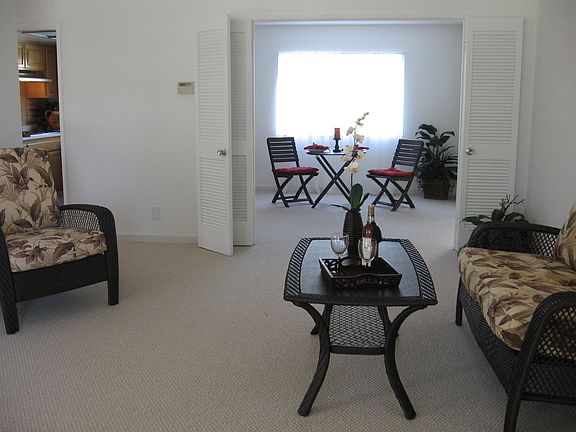 Living rm to dining rm