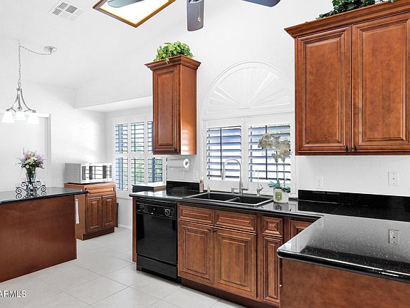 4th image of 3352 E HOPI Avenue