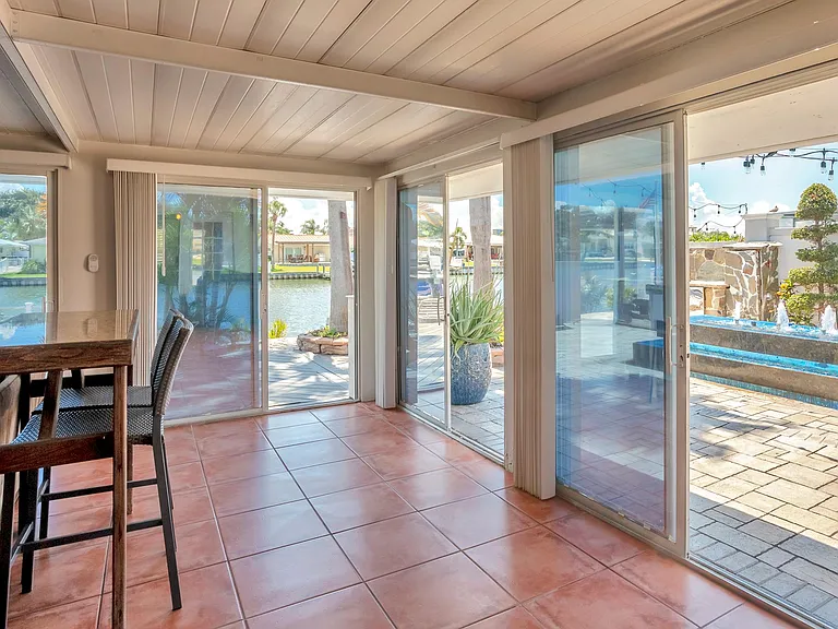 3911 Americana Dr — Photo 24