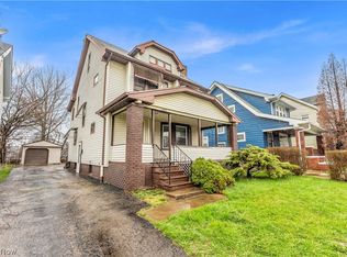 13409 S Parkway Dr, Garfield Heights, OH 44105