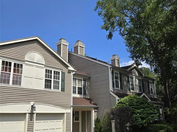 1506 Pondcrest Lane, White Plains, NY 10607