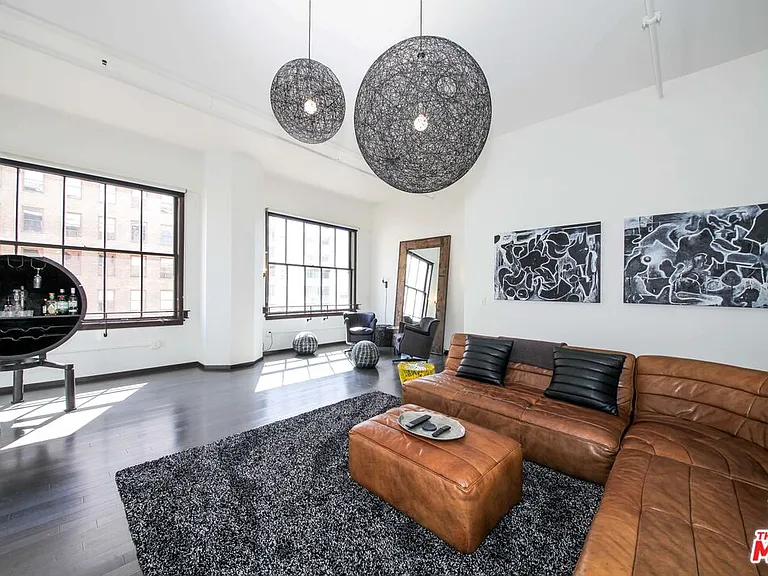 1645 N Vine St #603 — Photo 11