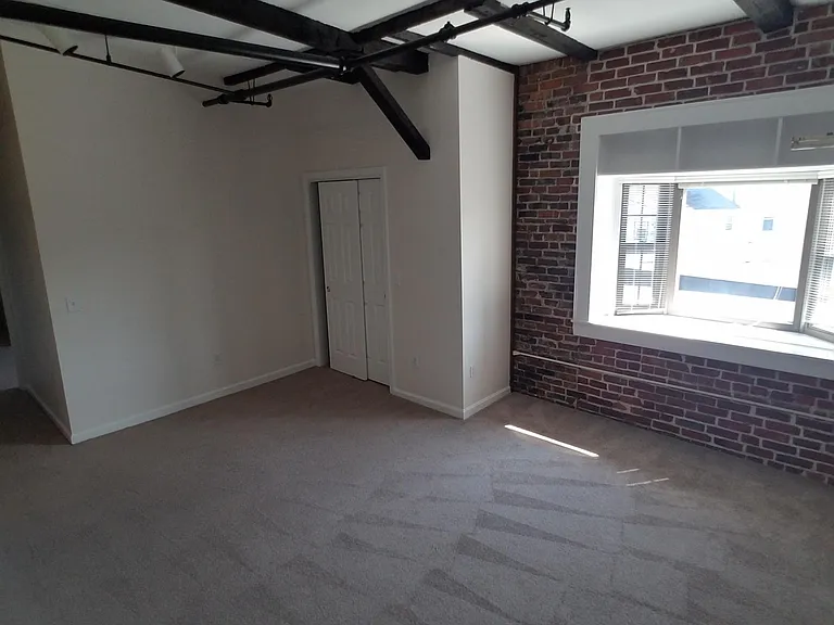 7 Rantoul St #302 — Photo 7