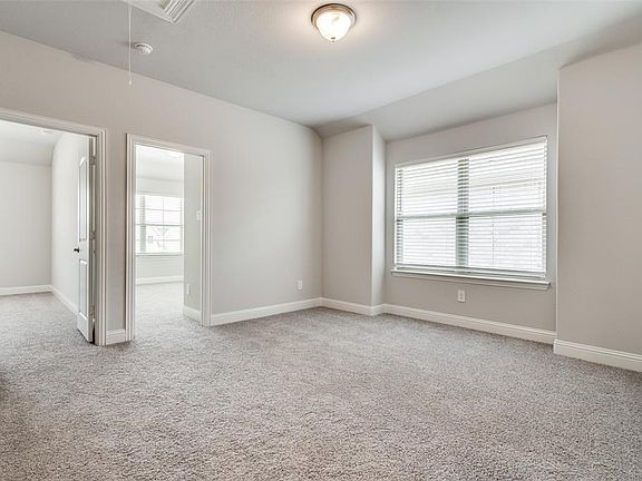 5th image of 1618 Cherington Ln