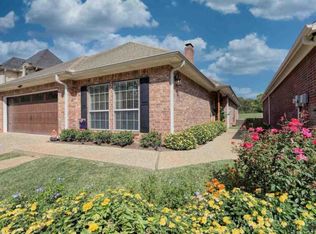 1803 Oak Ridge St, Hideaway, TX 75771