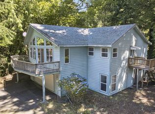 5938 View Loop, Florence, OR 97439