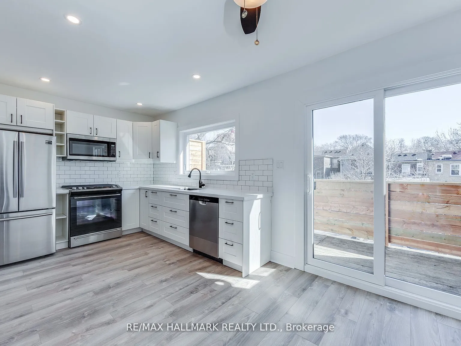 2 bed, $3,300 — Photo 3
