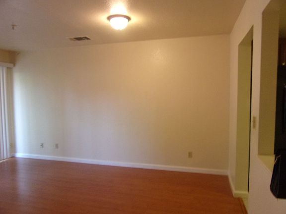 5th image of 1941 Grande Cir APT 69