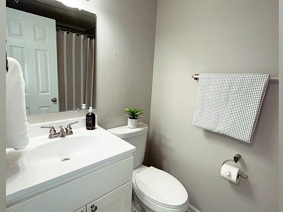 Refresh in well-appointed bathrooms featuring contemporary fixtures and efficient layouts.