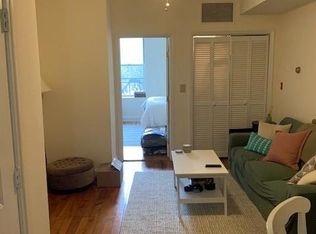 709 Willow Ave #4R, Hoboken, NJ 07030
