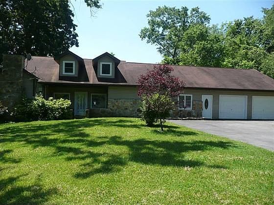 1st image of 1868 Forest View Dr